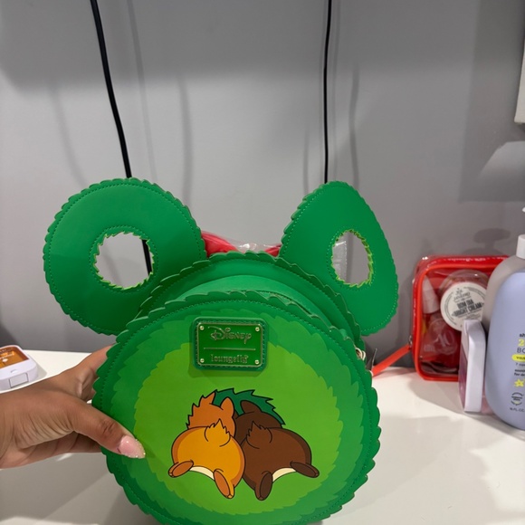 Loungefly Disney Dale and Chip Figural Wreath Crossbody Bag - Picture 2 of 2